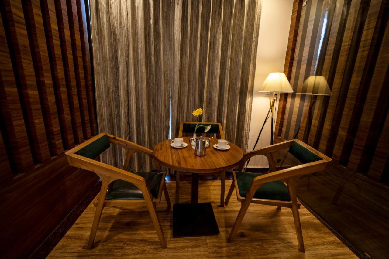 Hotel Divine Lakshmi Ganga Rishīkesh Zewnętrze zdjęcie