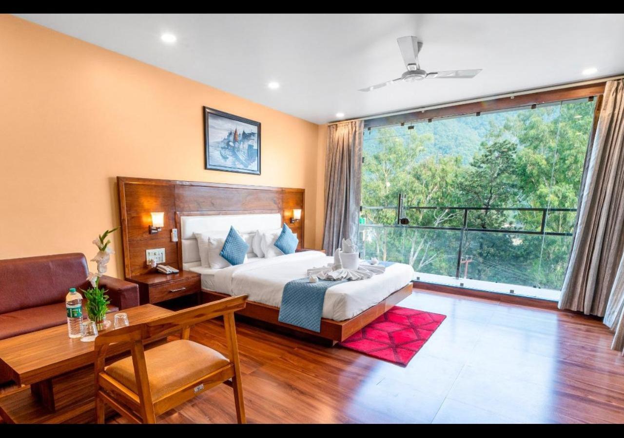 Hotel Divine Lakshmi Ganga Rishīkesh Zewnętrze zdjęcie