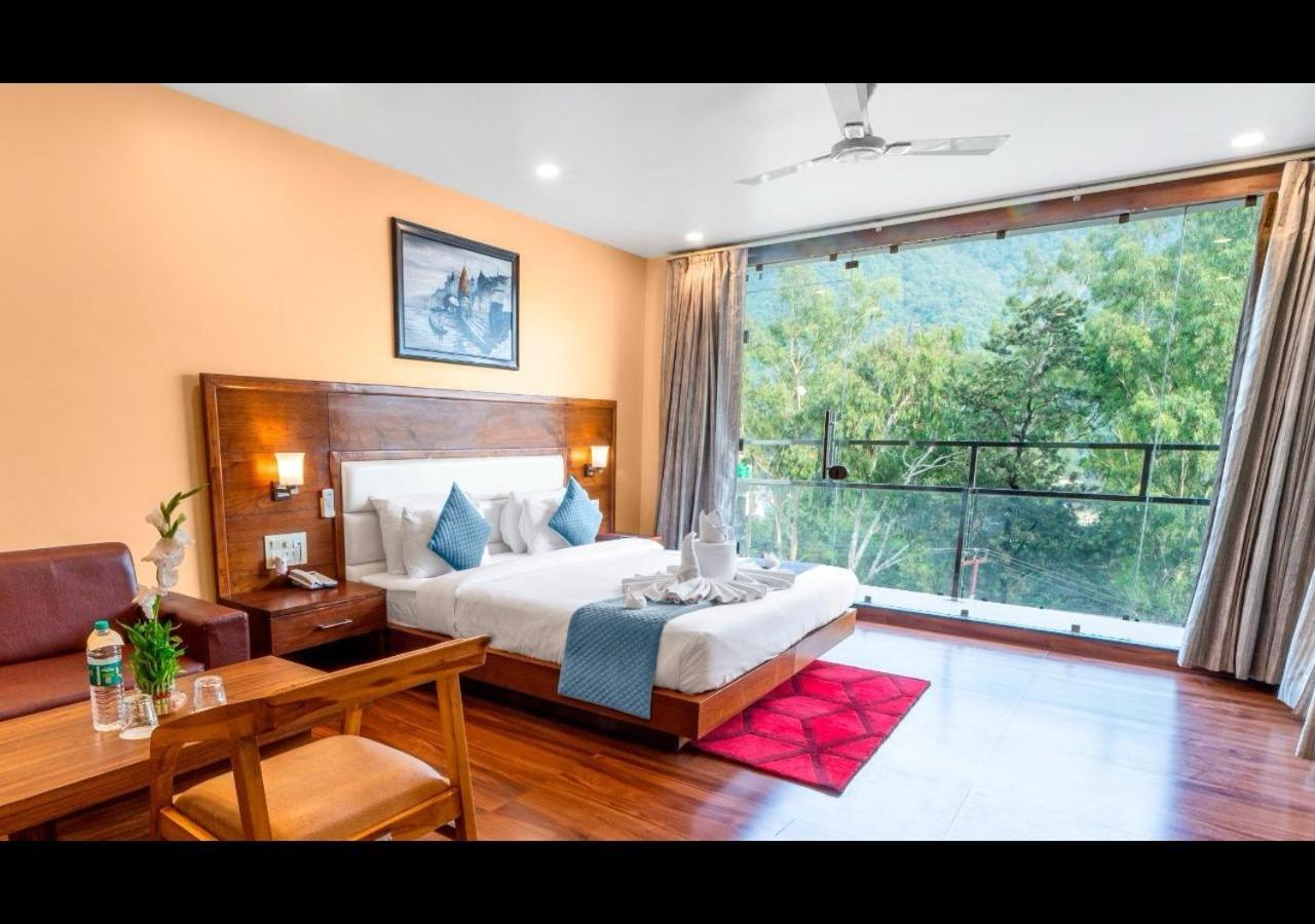 Hotel Divine Lakshmi Ganga Rishīkesh Zewnętrze zdjęcie